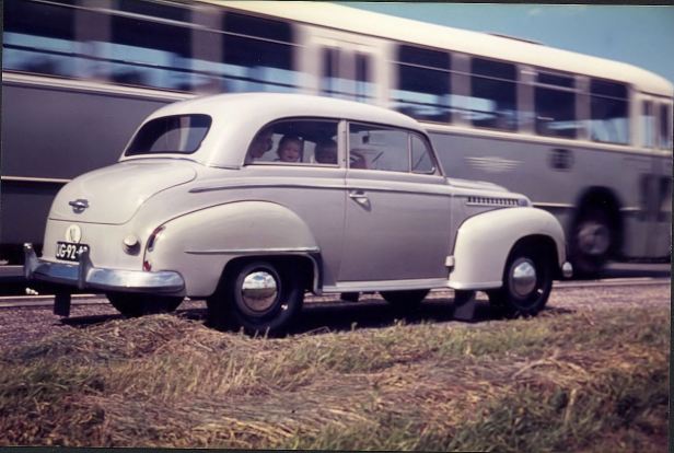Opel_Olympia_model_1951