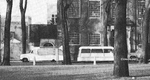 sightseeing-bus-amsterdam