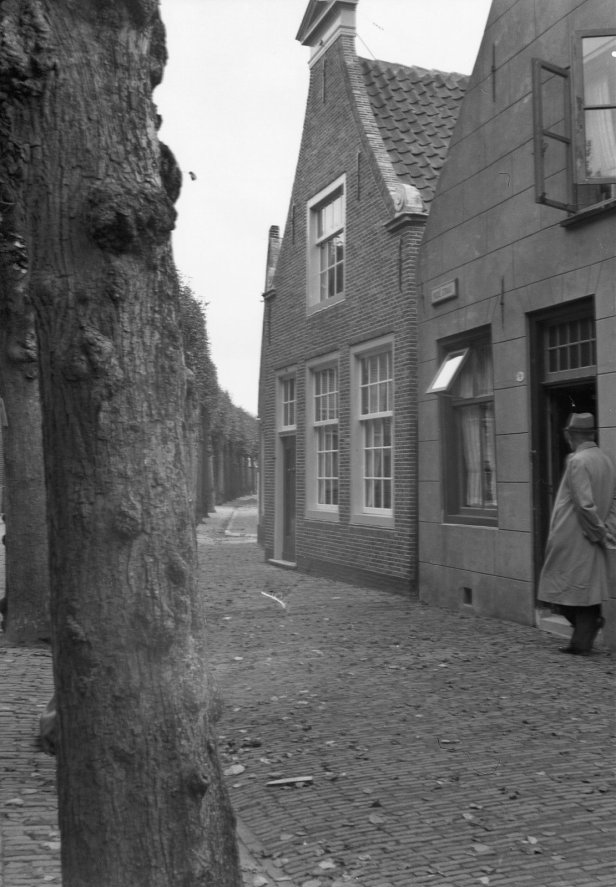 dc98302da52d0b1b6b1f99cb43dd0f28a20be9d5c5c9897de8870372b5126f65