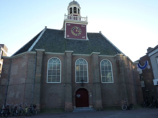 1200px-Noordwijk_kerk_aan_zee_compleet